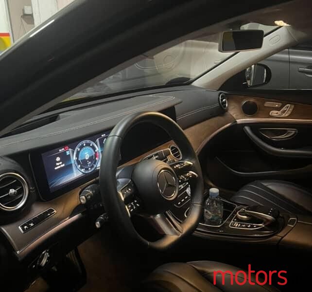 2018' Mercedes-Benz 220 photo #6