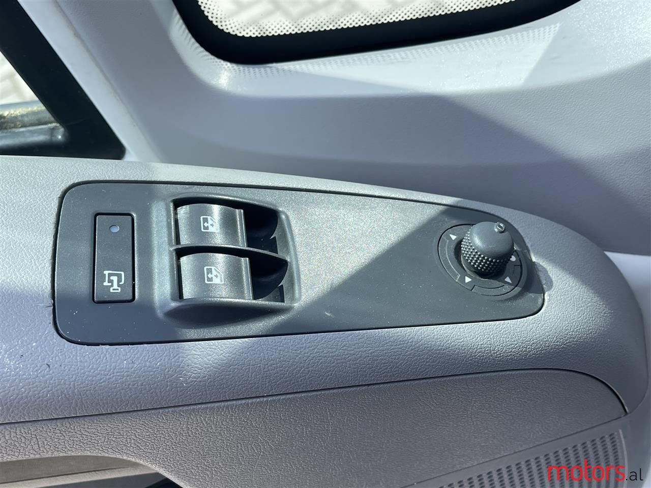 2010' Peugeot Boxer photo #3