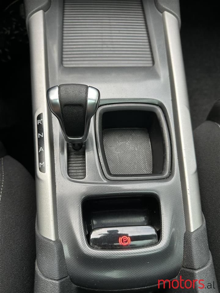 2013' Citroen C4 photo #6