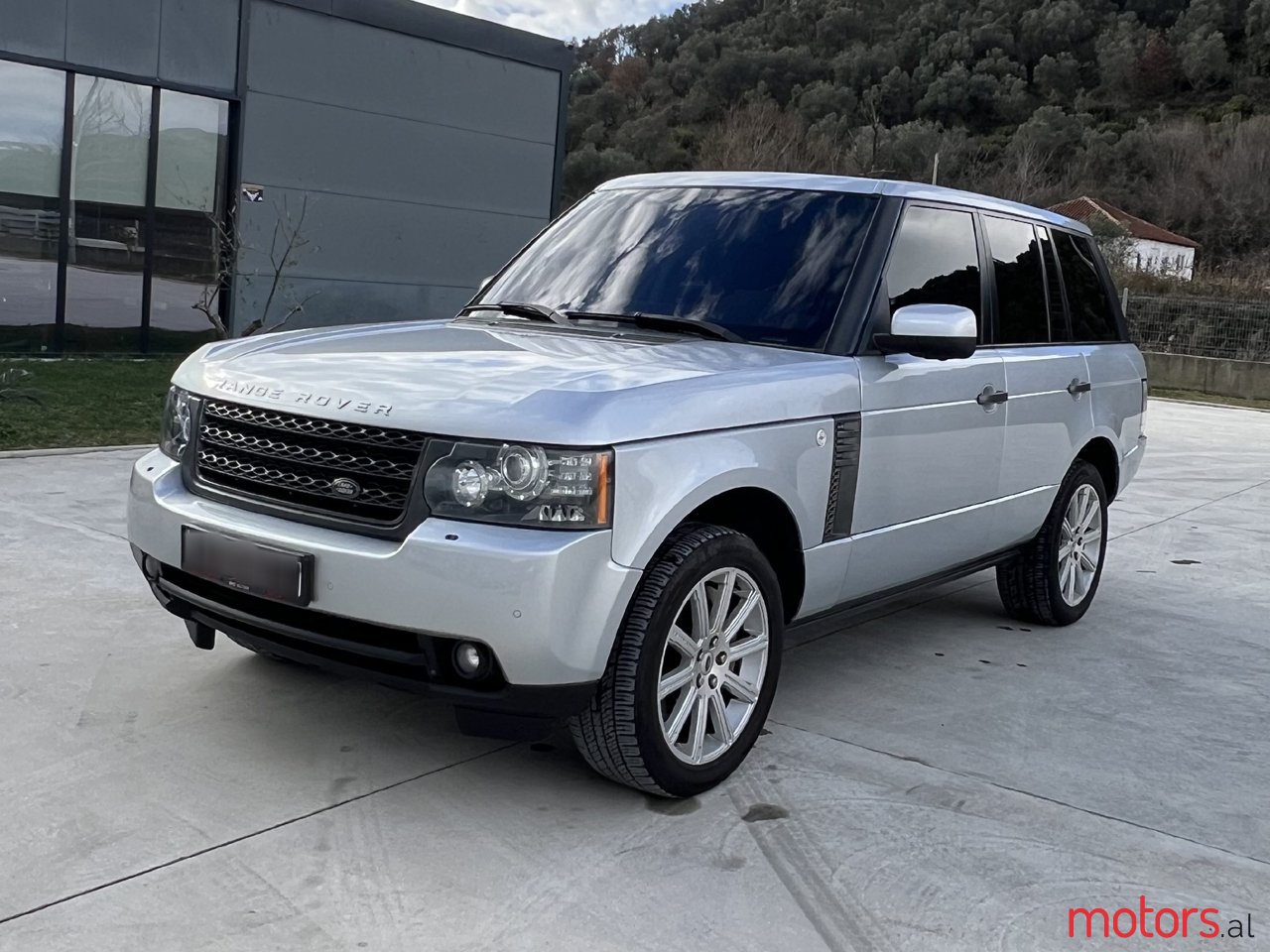 2011' Land Rover Range Rover photo #1