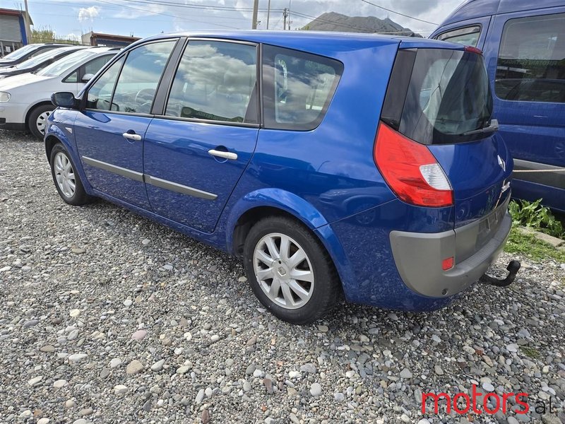 2007' Renault Grand Scenic photo #3