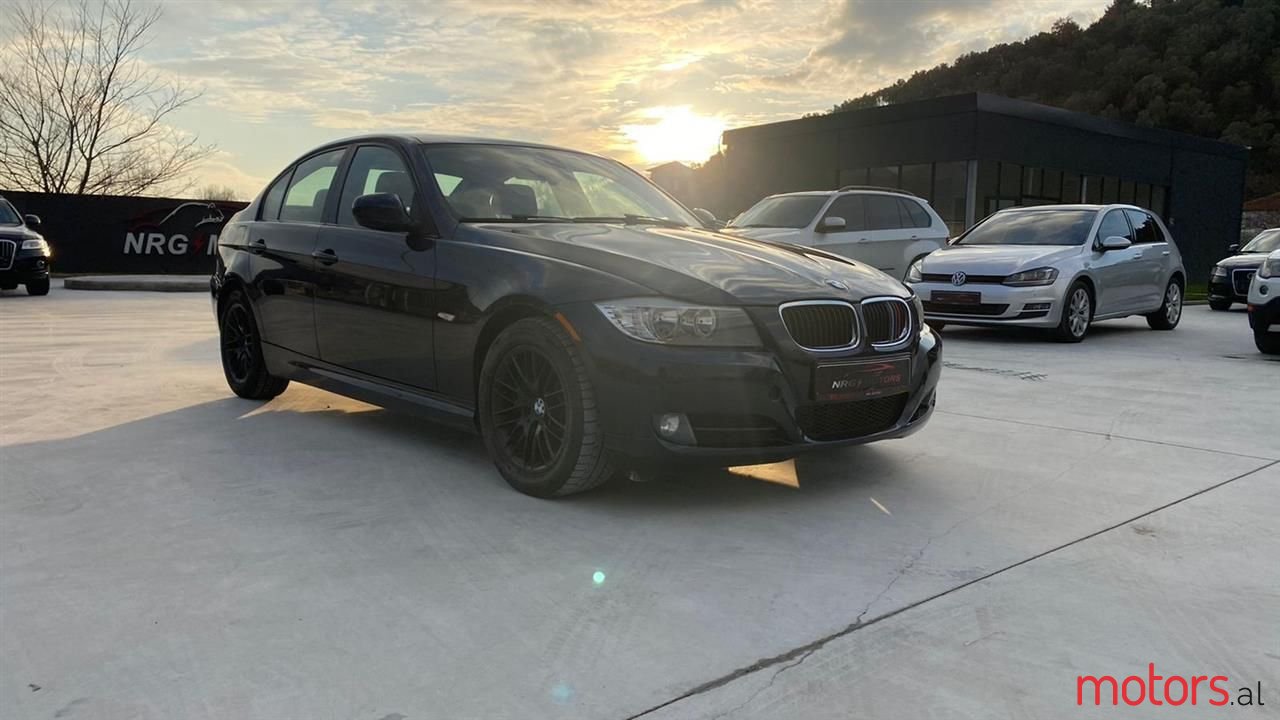 2010' BMW 225 photo #2