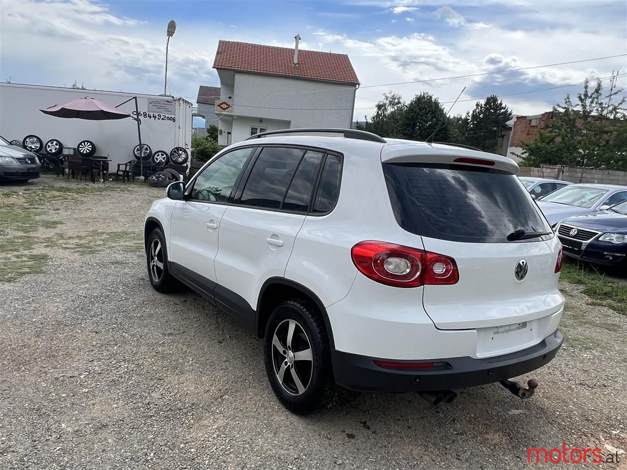 2008' Volkswagen Tiguan photo #5