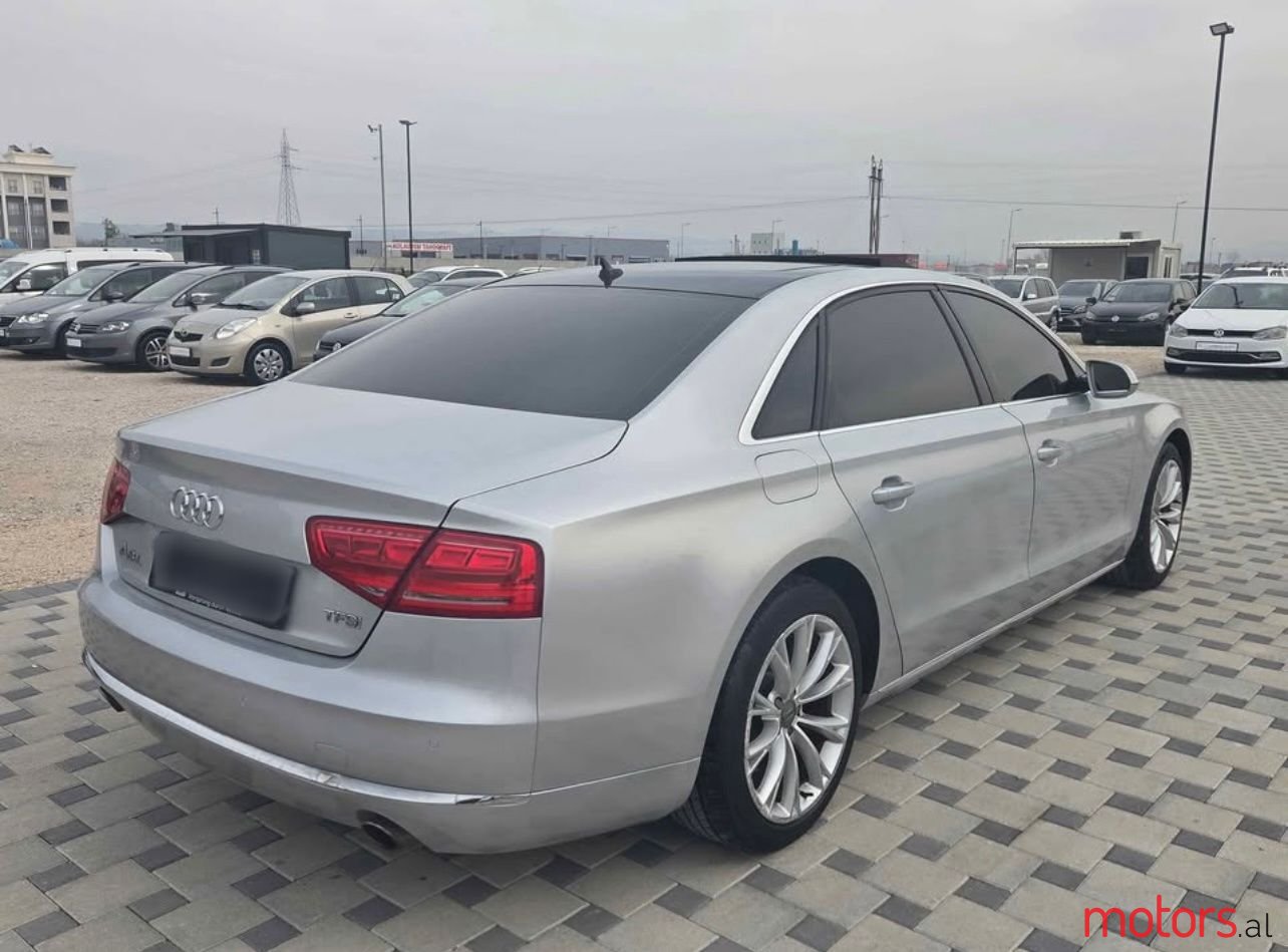 2013' Audi A8 photo #4
