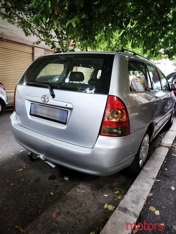 2005' Toyota Corolla photo #1