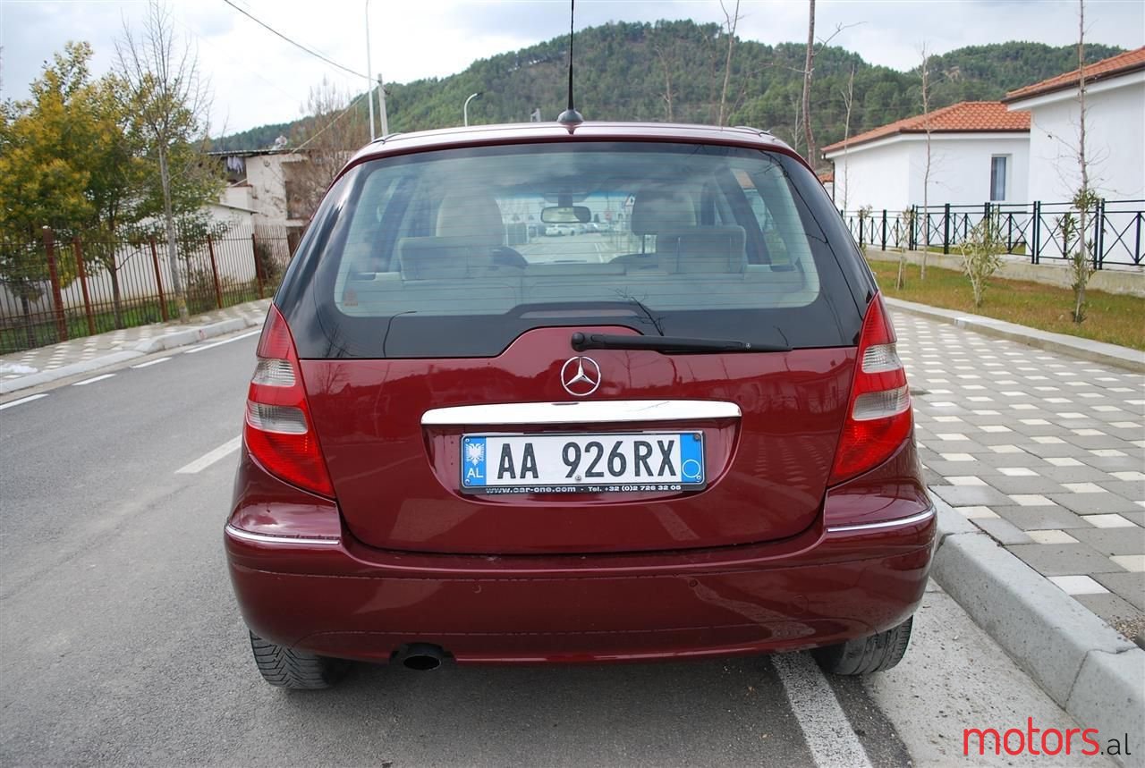 2007' Mercedes-Benz A 180 photo #2