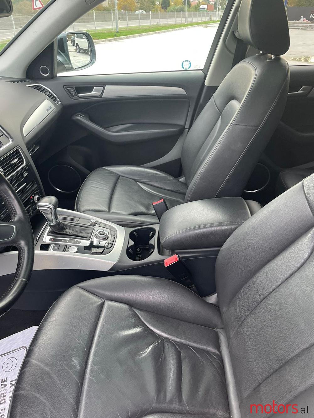 2013' Audi Q5 photo #6