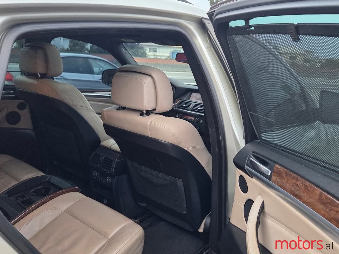 2009' BMW 320 photo #6