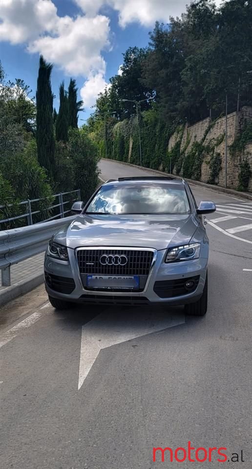2010' Audi Q5 photo #3