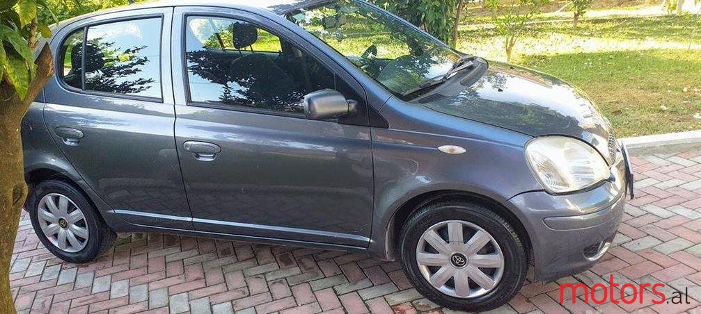 2005' Toyota Yaris photo #1