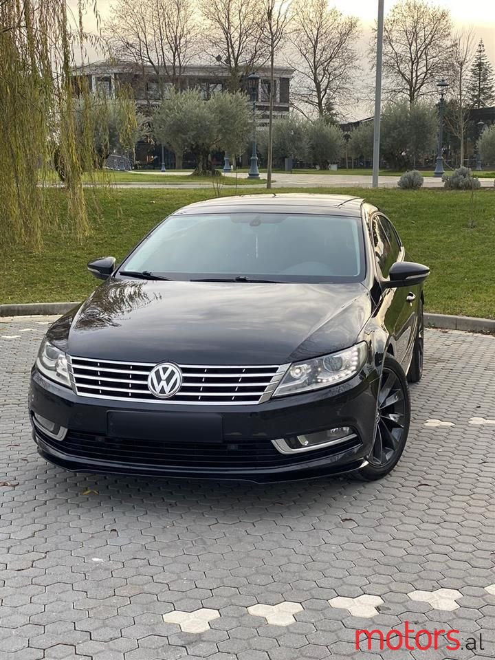 2013' Volkswagen photo #2