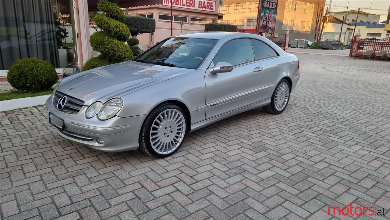 2004' Mercedes-Benz 270 photo #3