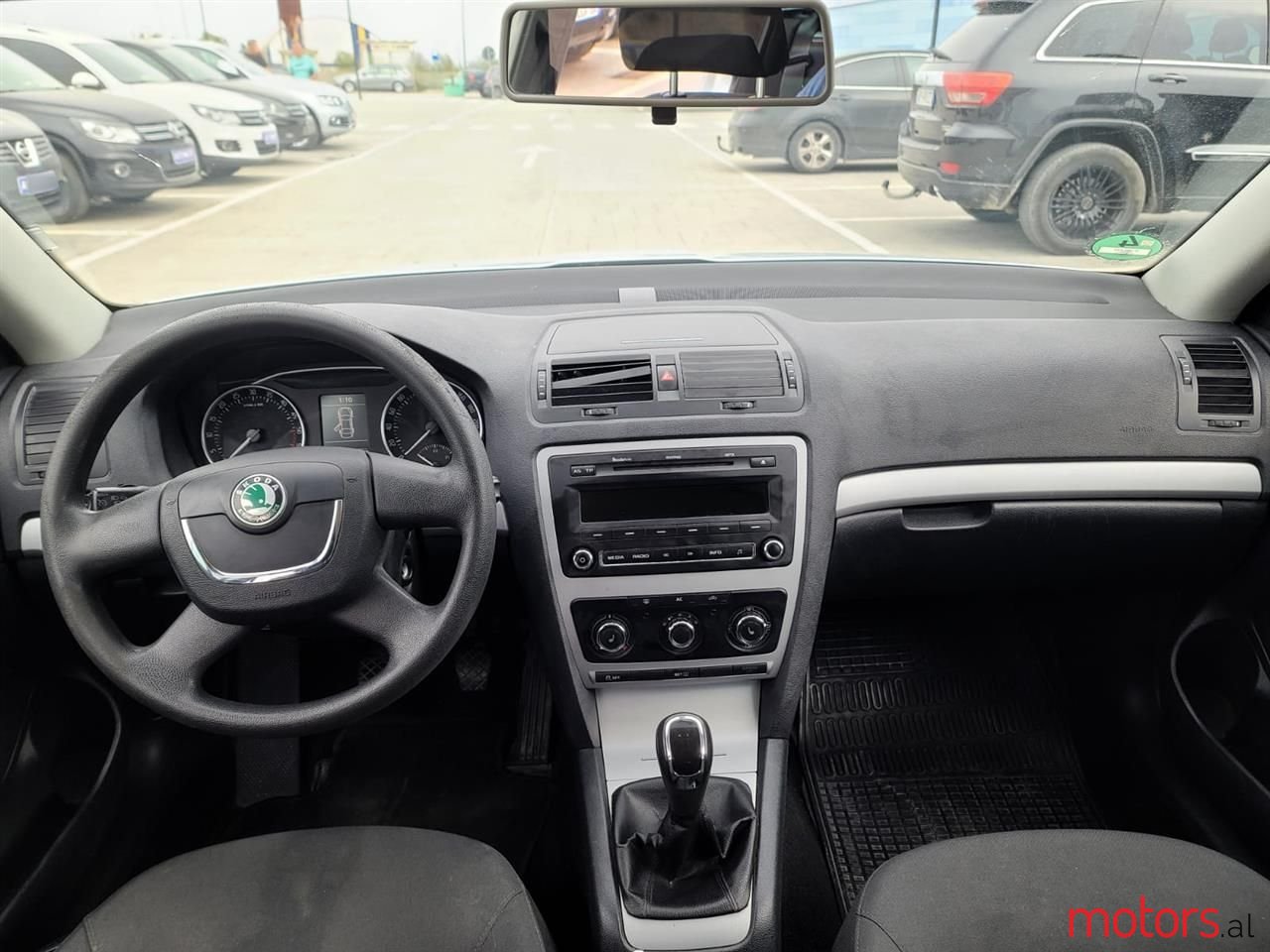 2012' Skoda Octavia photo #3