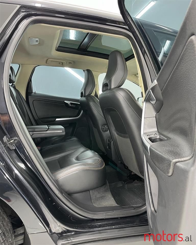 2011' Volvo Xc 60 photo #2