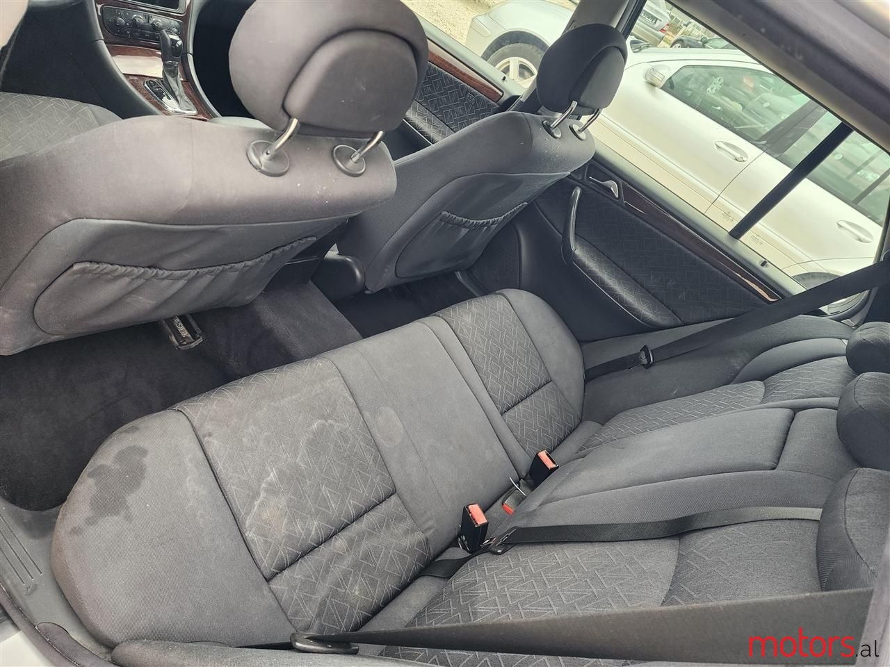 2002' Mercedes-Benz C 200 photo #2