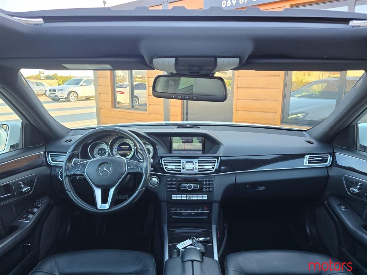 2014' Mercedes-Benz E 220 photo #6