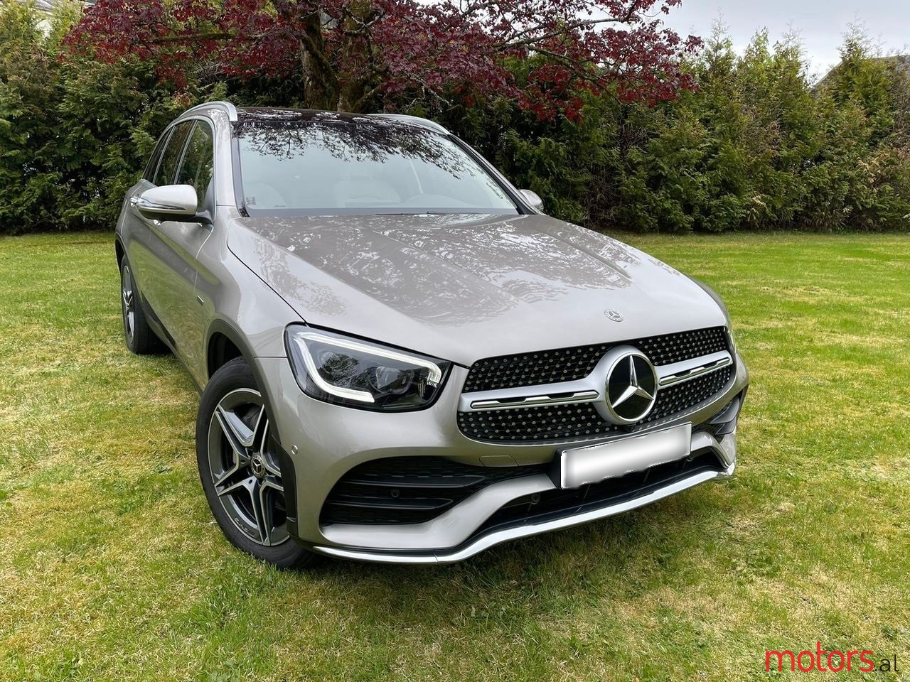 2020' Mercedes-Benz GLC 300 300e 4MATIC Premium Plus 2xAMG photo #4