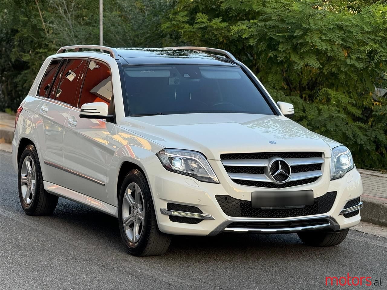 2014' Mercedes-Benz GLK 220 photo #3