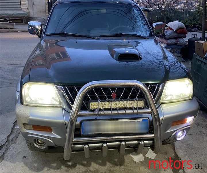 2003' Mitsubishi L200 photo #4