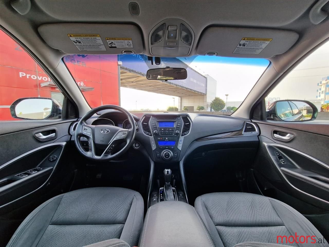 2015' Hyundai Santa Fe photo #4
