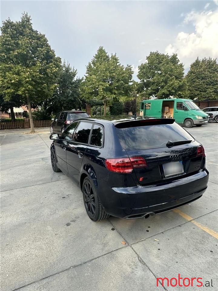 2011' Audi A3 photo #2