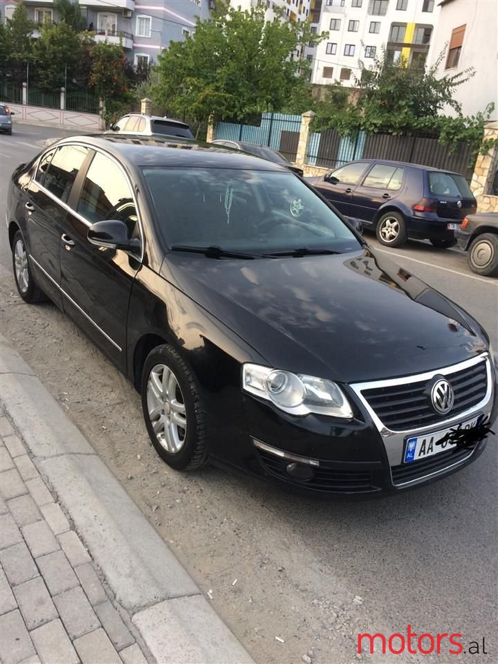 2006' Volkswagen Passat photo #1