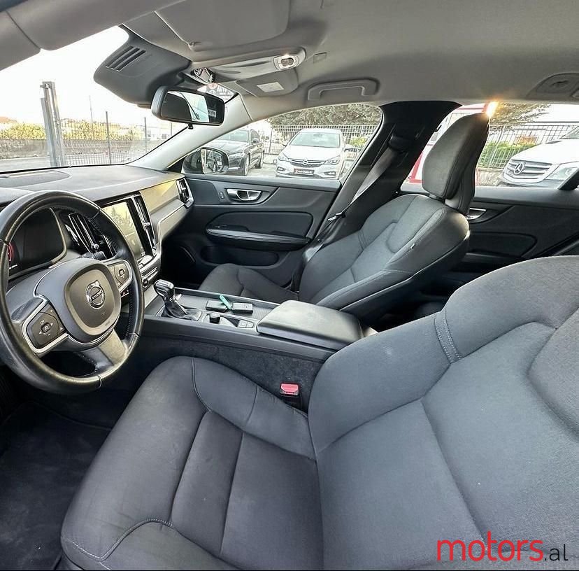 2019' Volvo Xc 40 photo #2