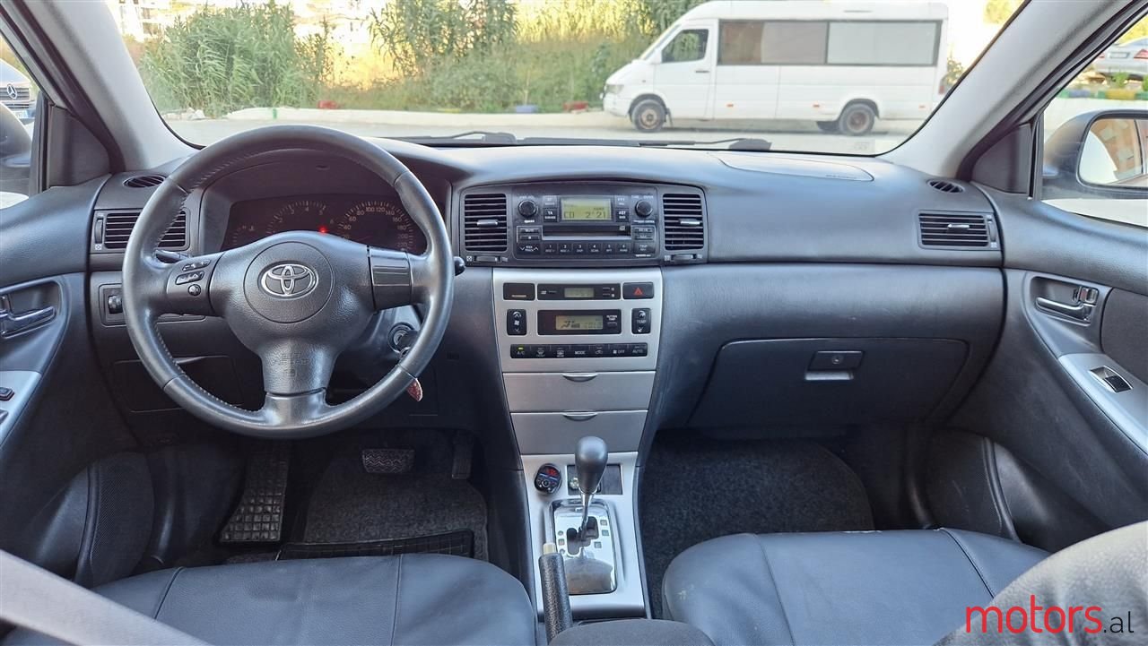 2006' Toyota Corolla photo #2