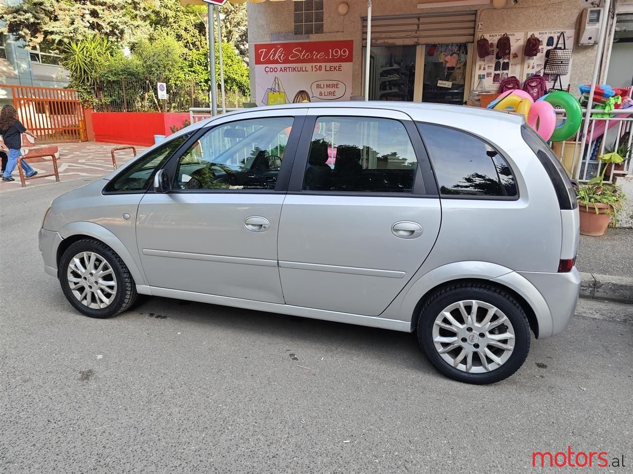 2009' Opel Meriva photo #1