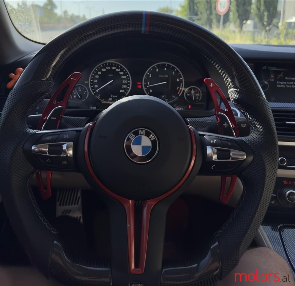 2013' BMW 535 photo #3