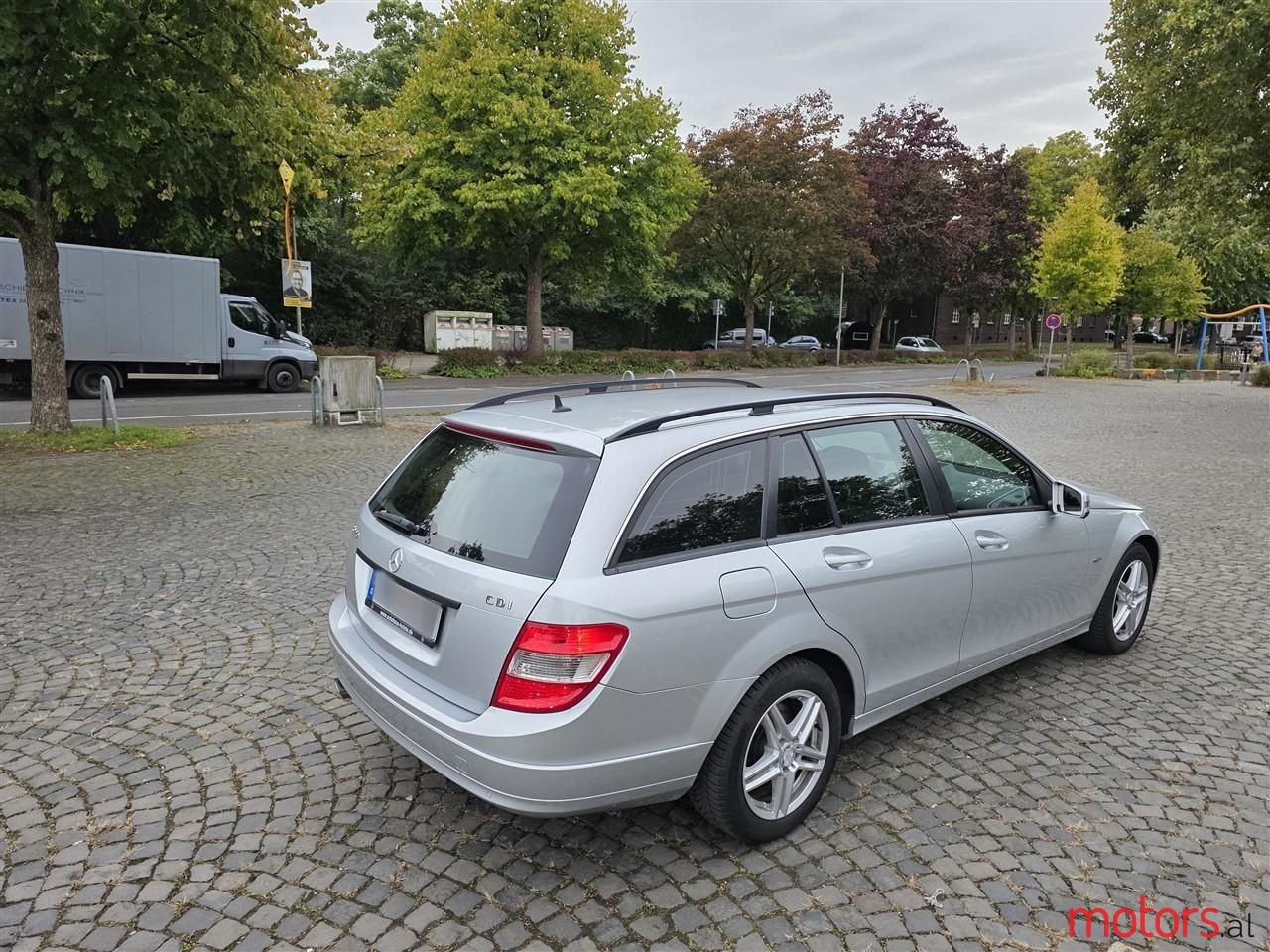 2009' Mercedes-Benz C 220 photo #2