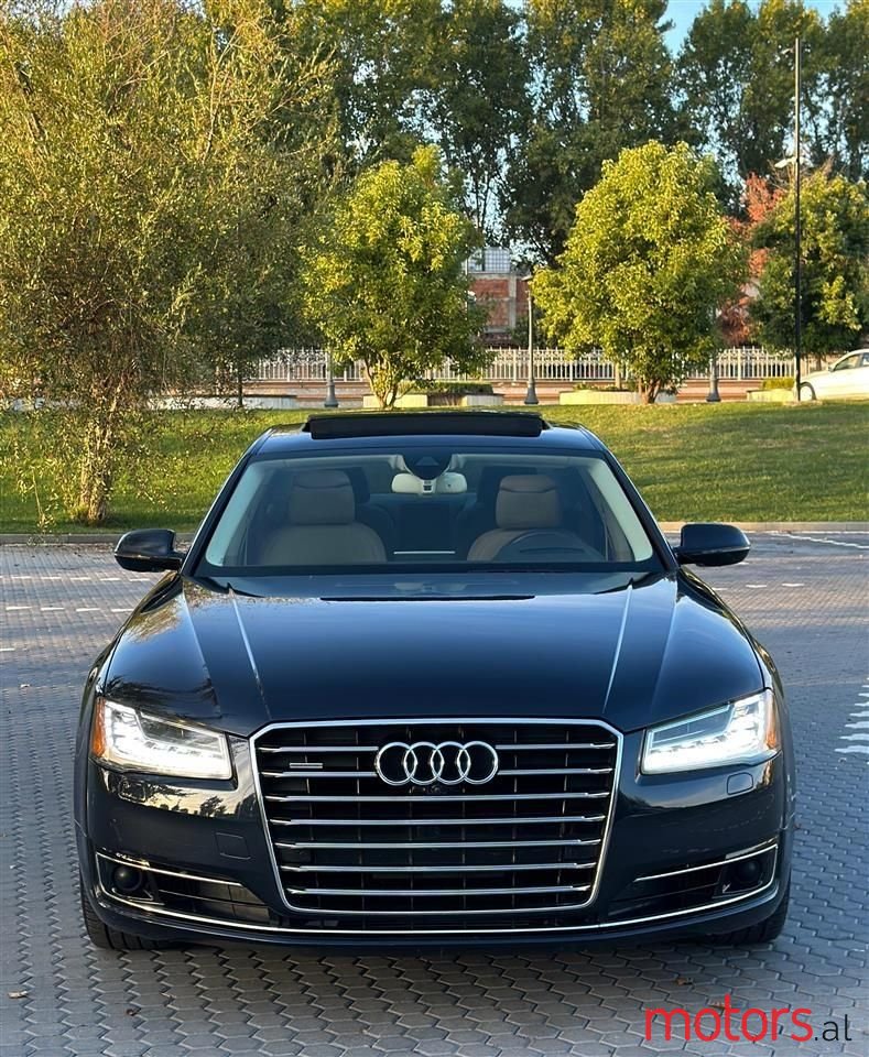 2015' Audi A8 photo #2