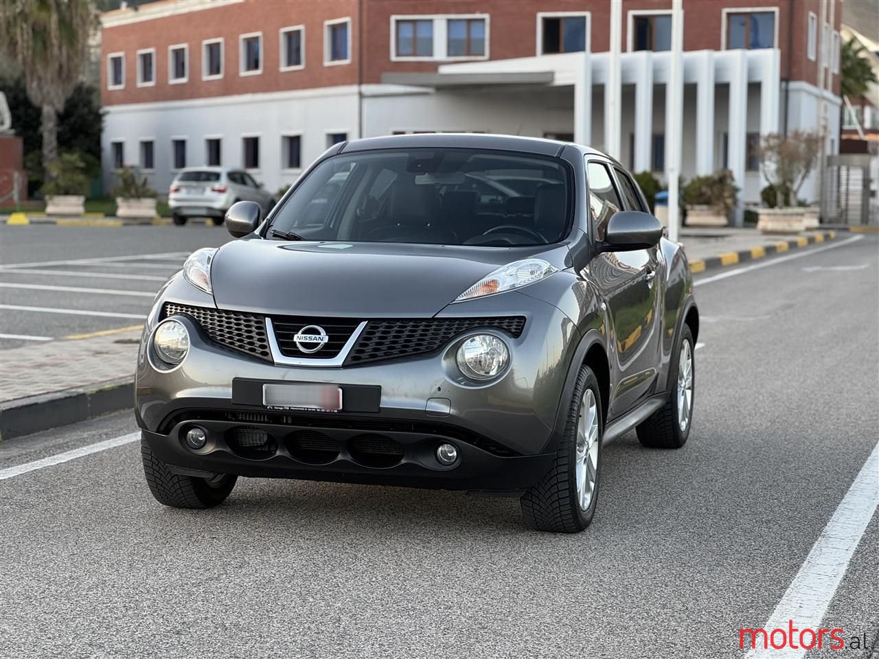 2012' Nissan Juke photo #3