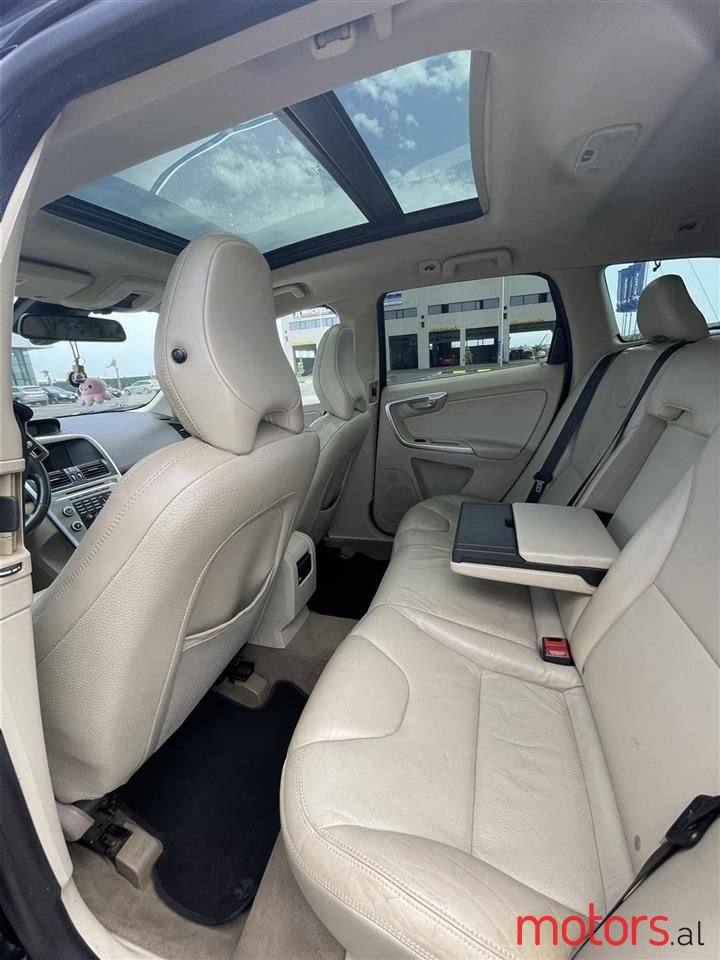 2011' Volvo Xc 60 photo #4