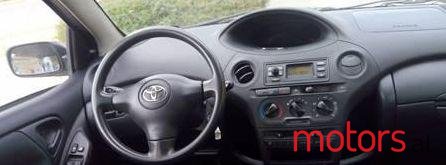 2003' Toyota Yaris photo #1