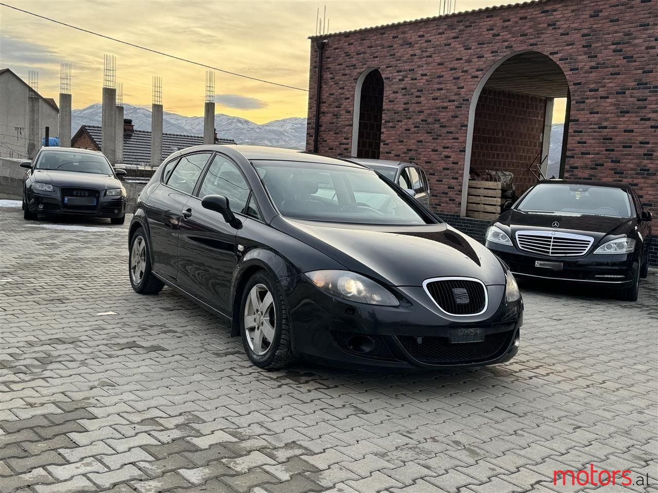 2007' SEAT Leon photo #6