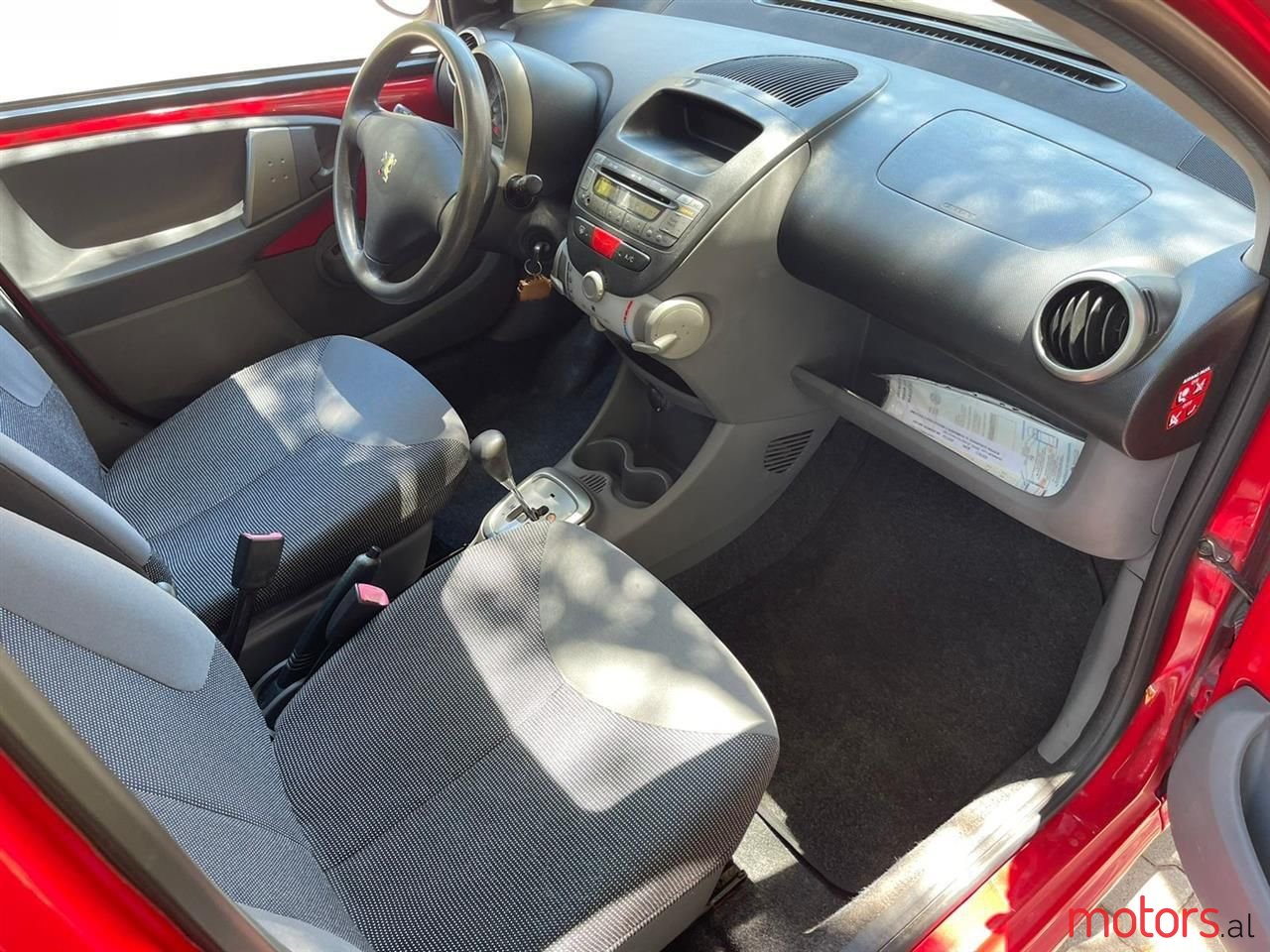 2007' Peugeot 107 photo #5