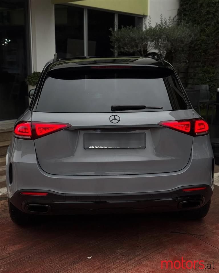 2022' Mercedes-Benz GLE 400 photo #4