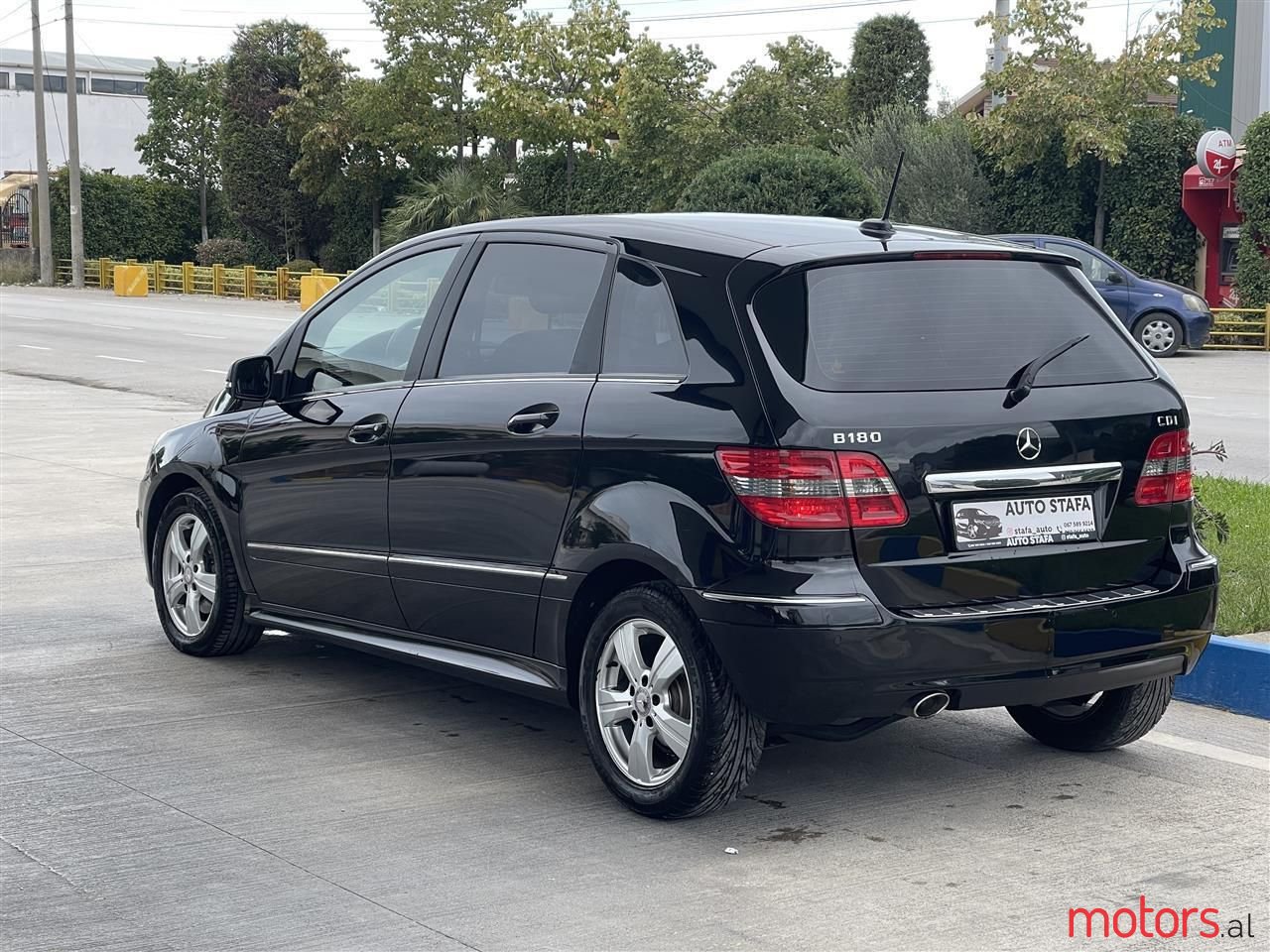 2010' Mercedes-Benz B 200 photo #2