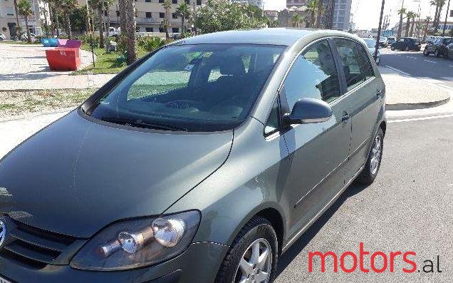 2007' Volkswagen Golf Plus photo #1