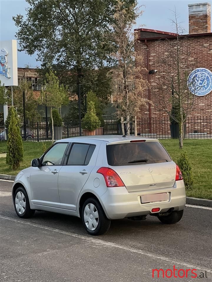 2008' Suzuki Swift photo #2