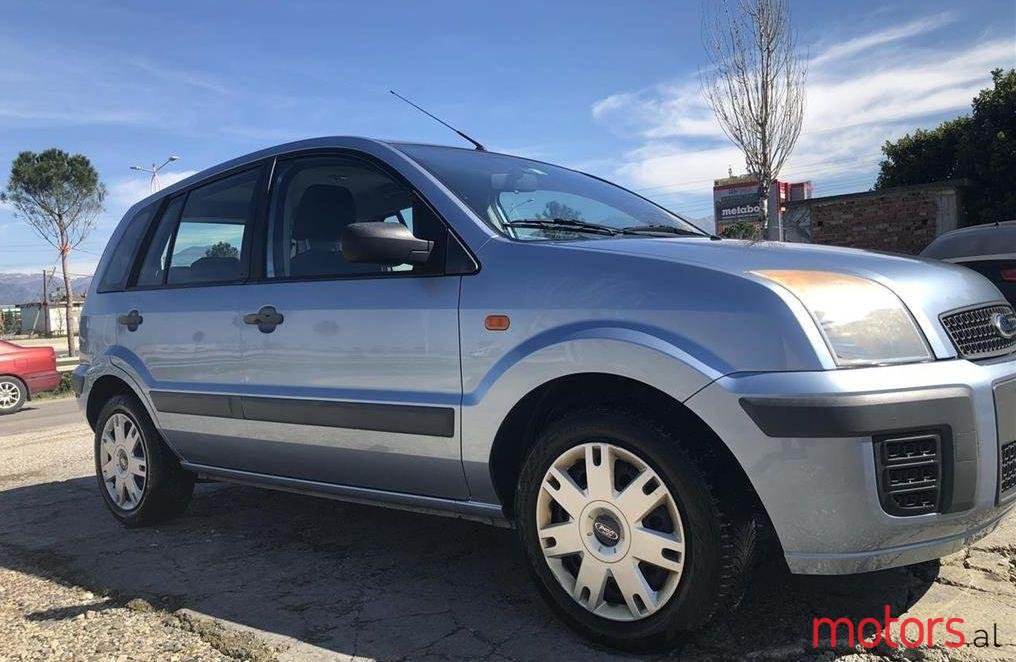 2007' Ford Fusion photo #2