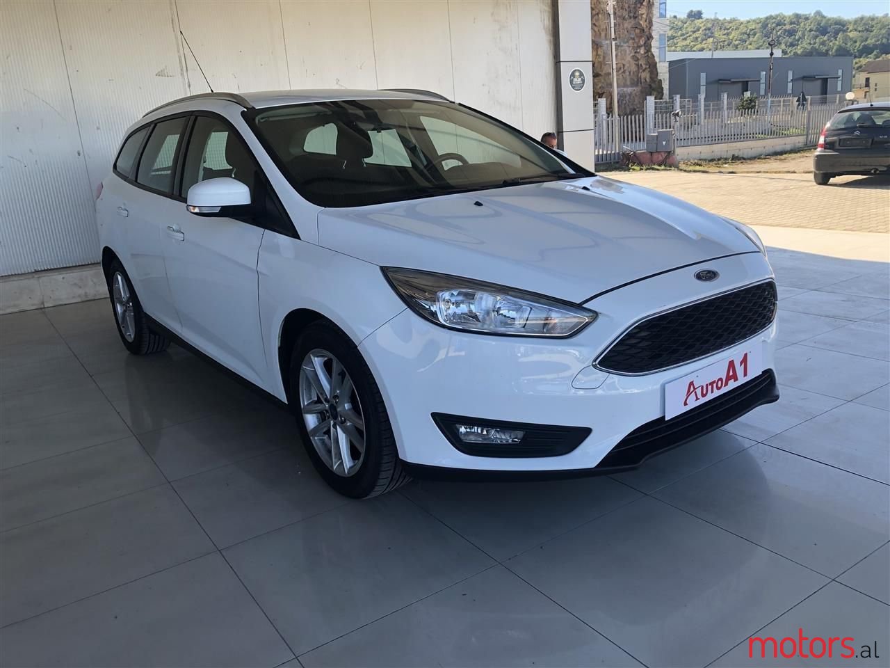 2016' Ford Focus photo #4