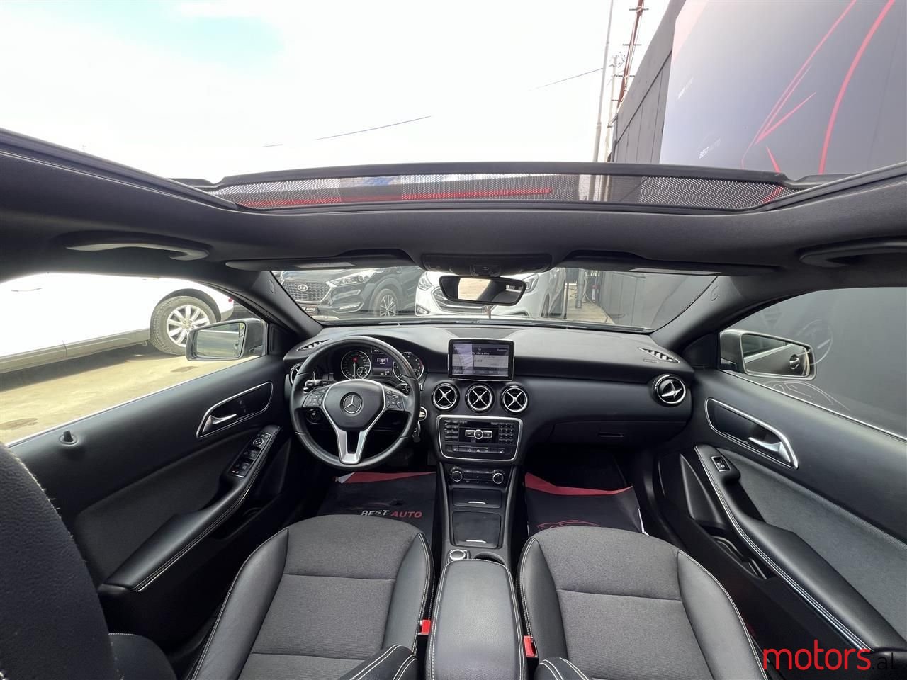 2013' Mercedes-Benz A 200 photo #5