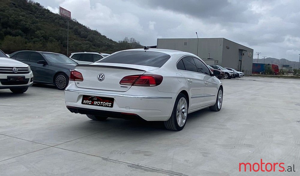 2013' Volkswagen Passat CC photo #4