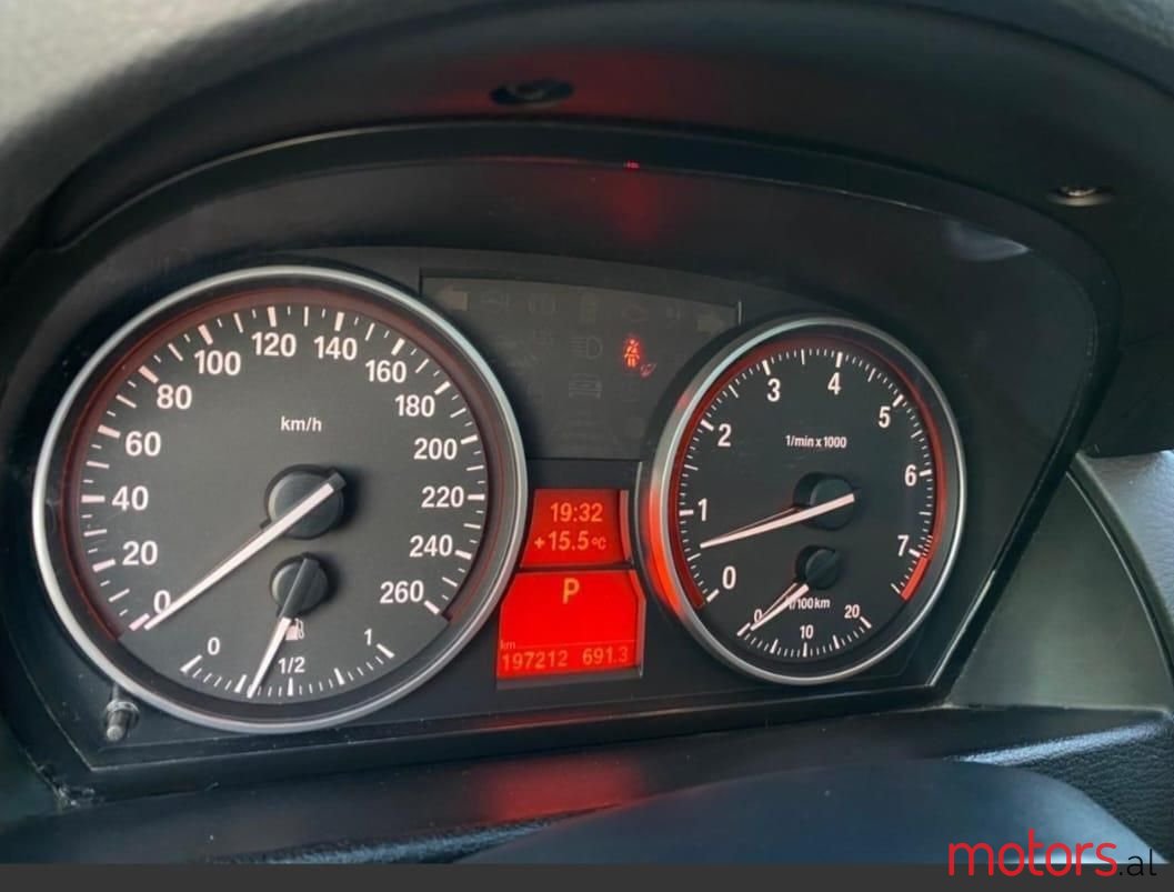 2013' BMW X1 photo #2