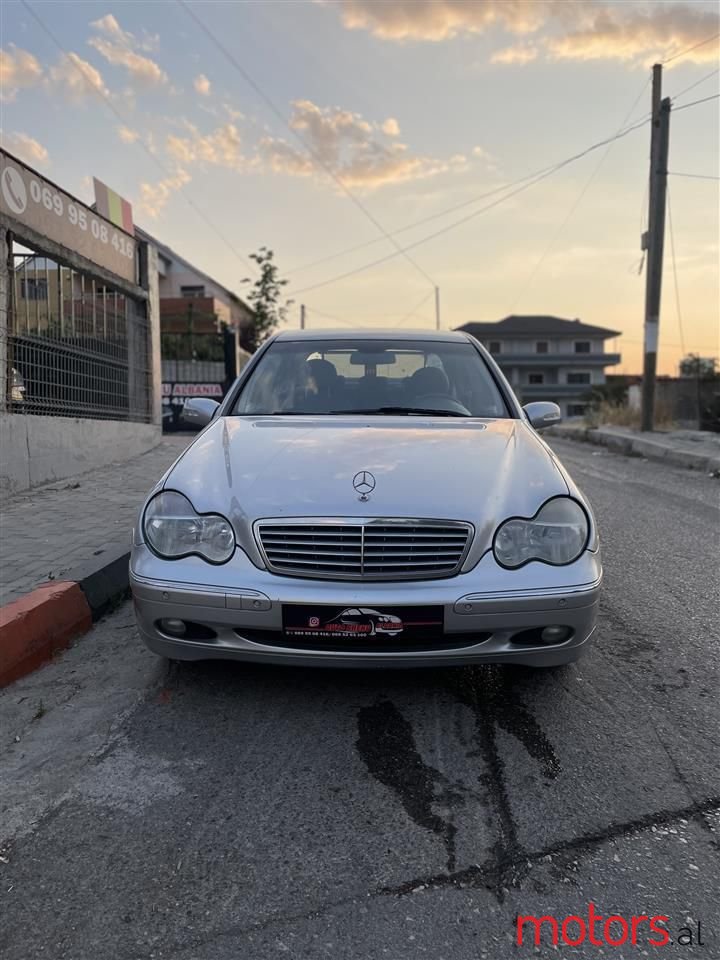 2005' Mercedes-Benz C 180 photo #4