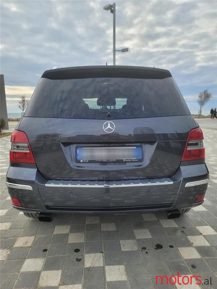 2009' Mercedes-Benz 320 photo #5