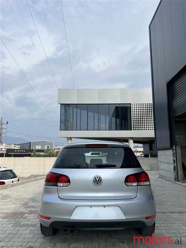 2012' Volkswagen Golf photo #6