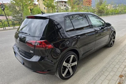 2015' Volkswagen Golf